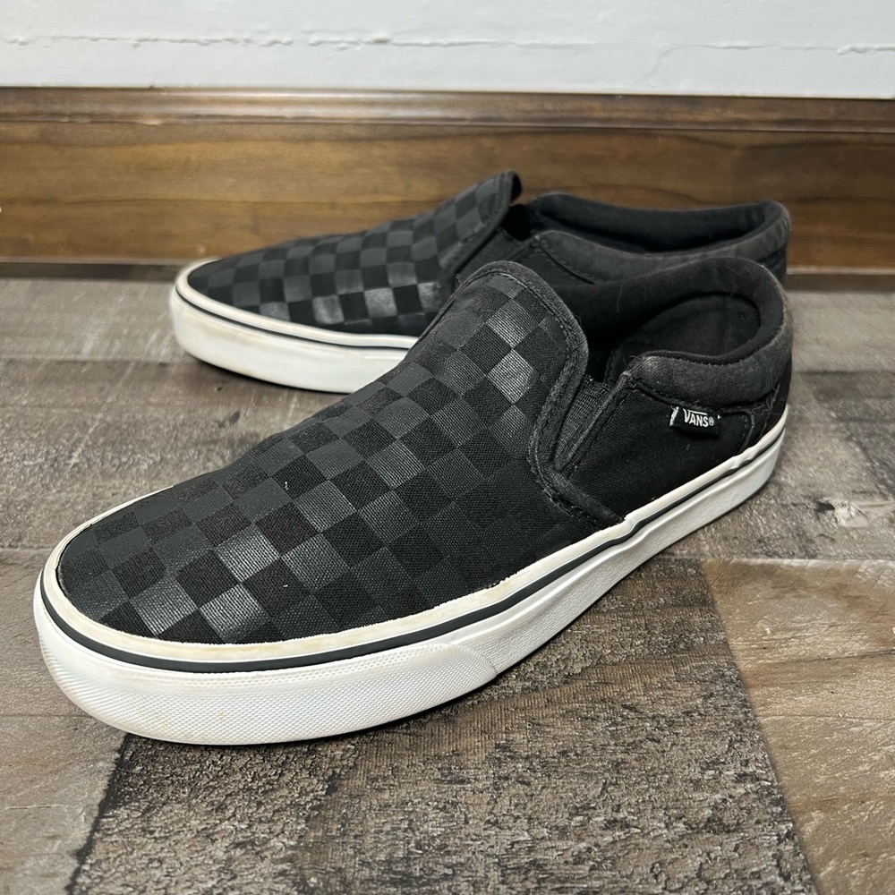 Vans Men's Black and Gray Checkered Slip-On Sneakers M-size 8 W- 9.5